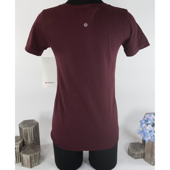 Lululemon Garnet Swiftly Relaxed Short Sleeve Top - Picture 2 of 5
